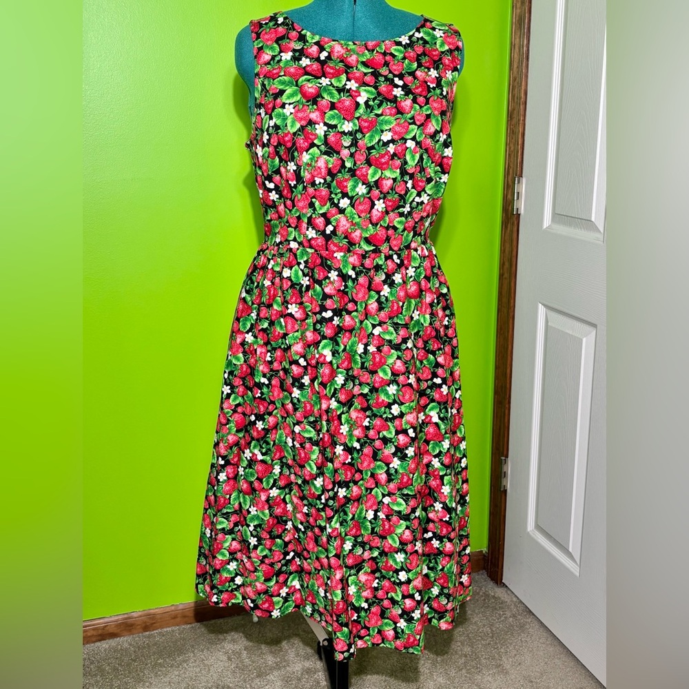 Retrolicious Strawberries Midi Dress